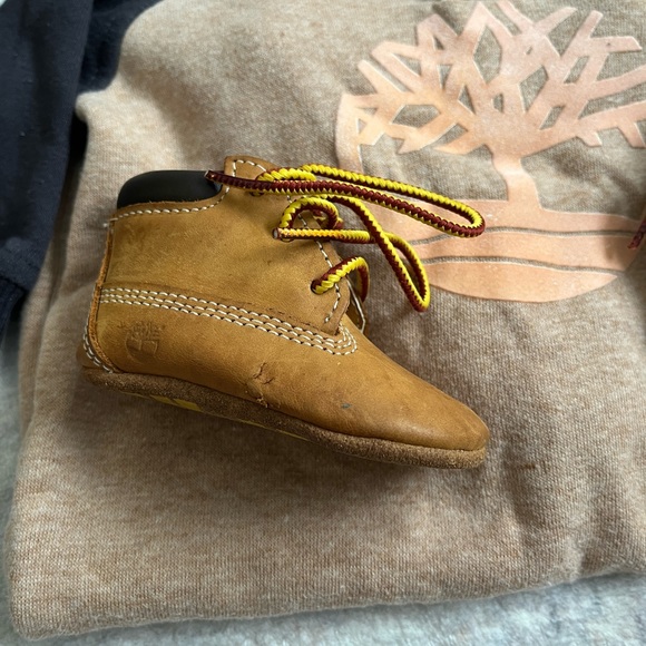 Timberland bundle - Picture 2 of 3